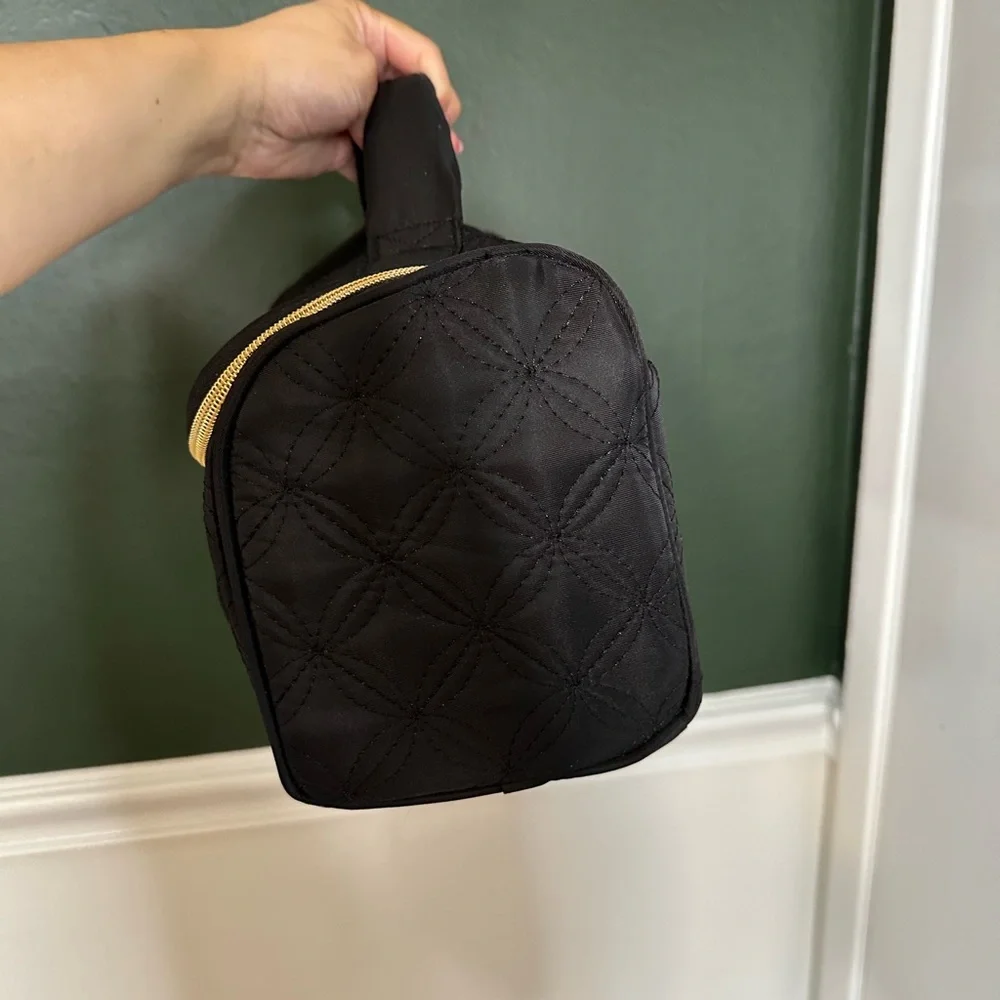 Dyson AirWrap and Travel Case